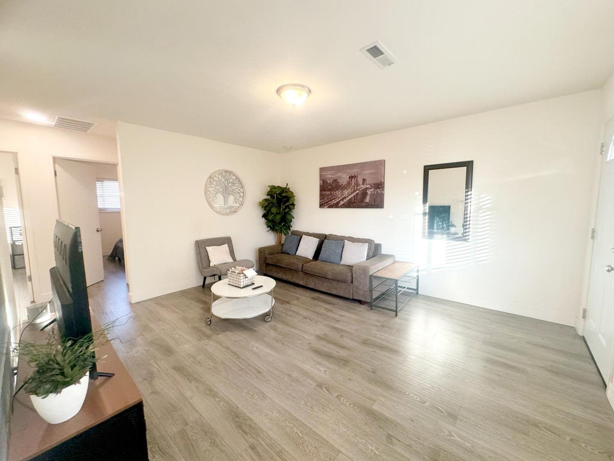 2Br Apt With Brand New Super Quite Ac, Washer, Dryer, Free Ev Station, Free Parking In Cupertino Sunnyvale Dış mekan fotoğraf
