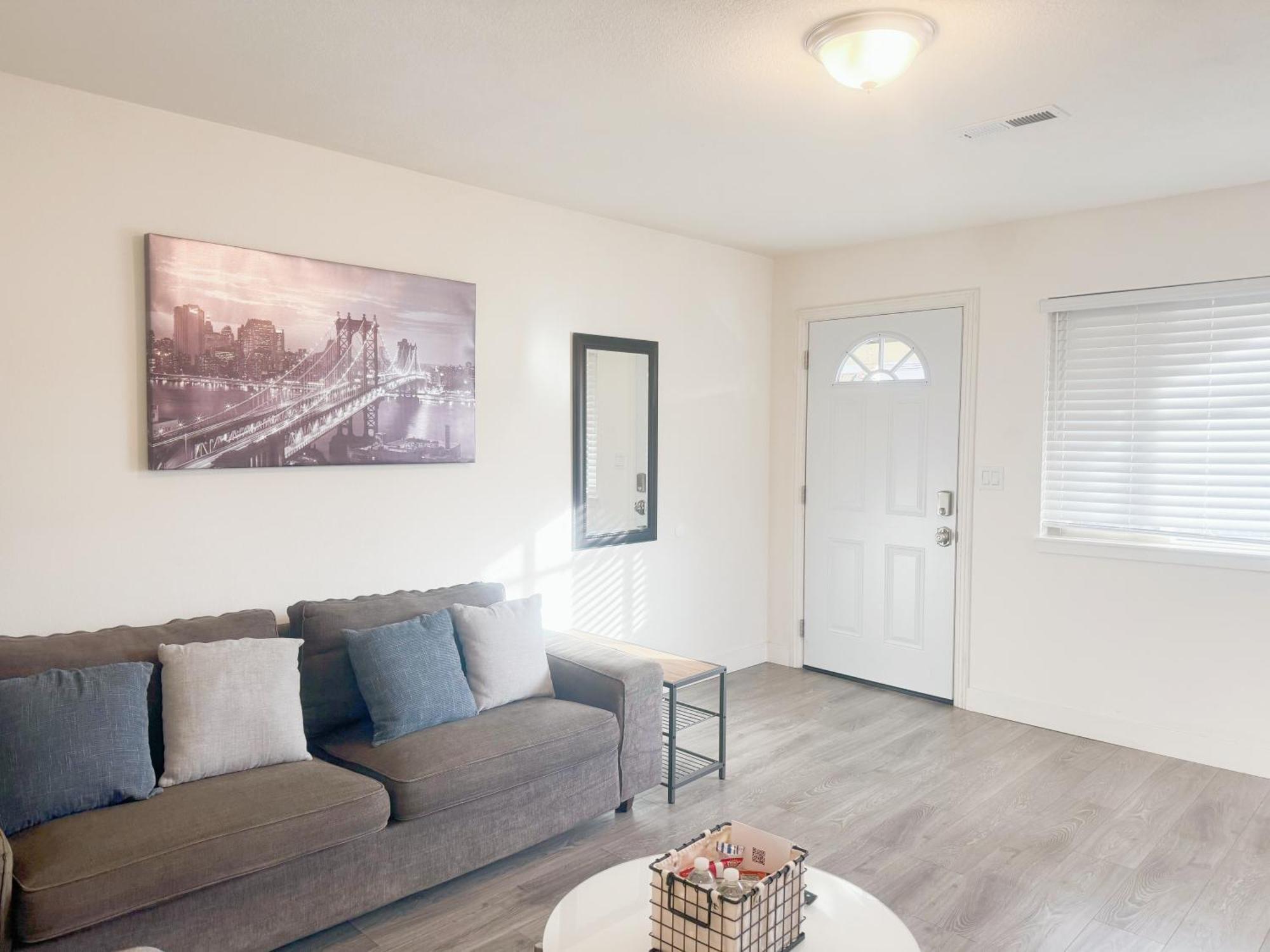 2Br Apt With Brand New Super Quite Ac, Washer, Dryer, Free Ev Station, Free Parking In Cupertino Sunnyvale Dış mekan fotoğraf