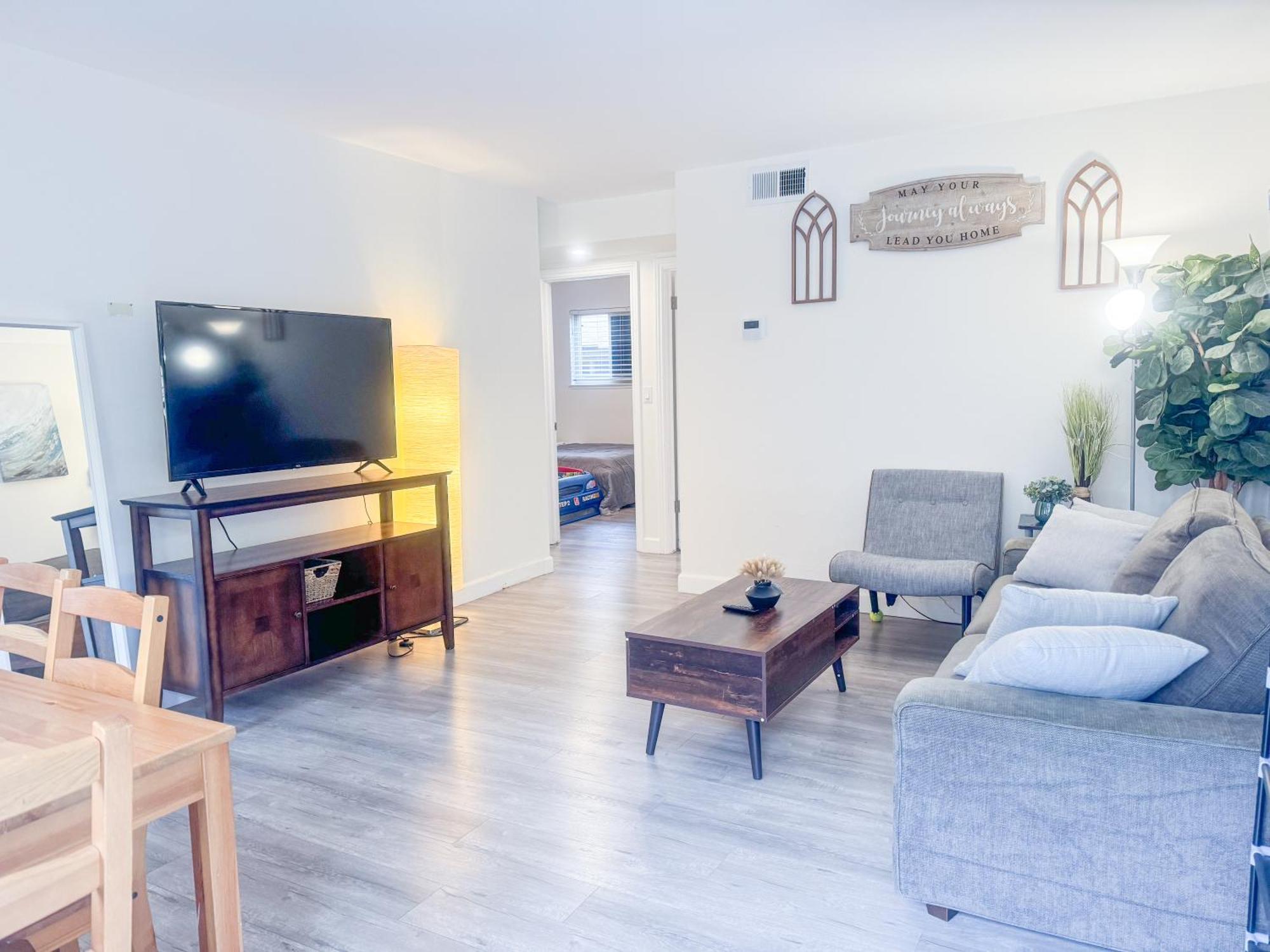 2Br Apt With Brand New Super Quite Ac, Washer, Dryer, Free Ev Station, Free Parking In Cupertino Sunnyvale Dış mekan fotoğraf